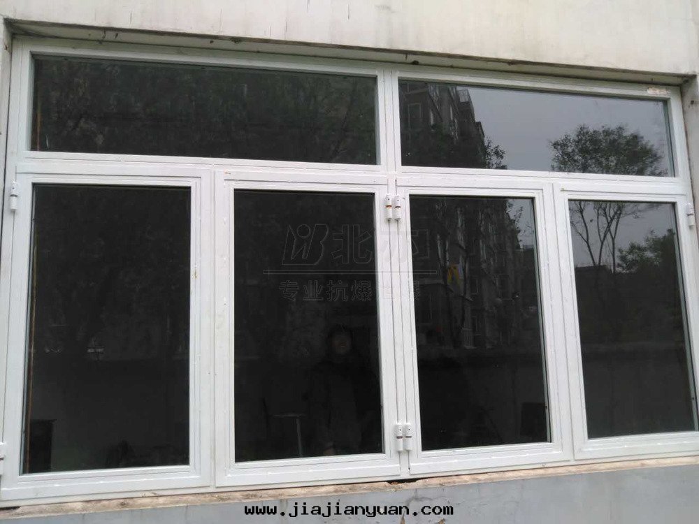抗爆窗(chuāng)