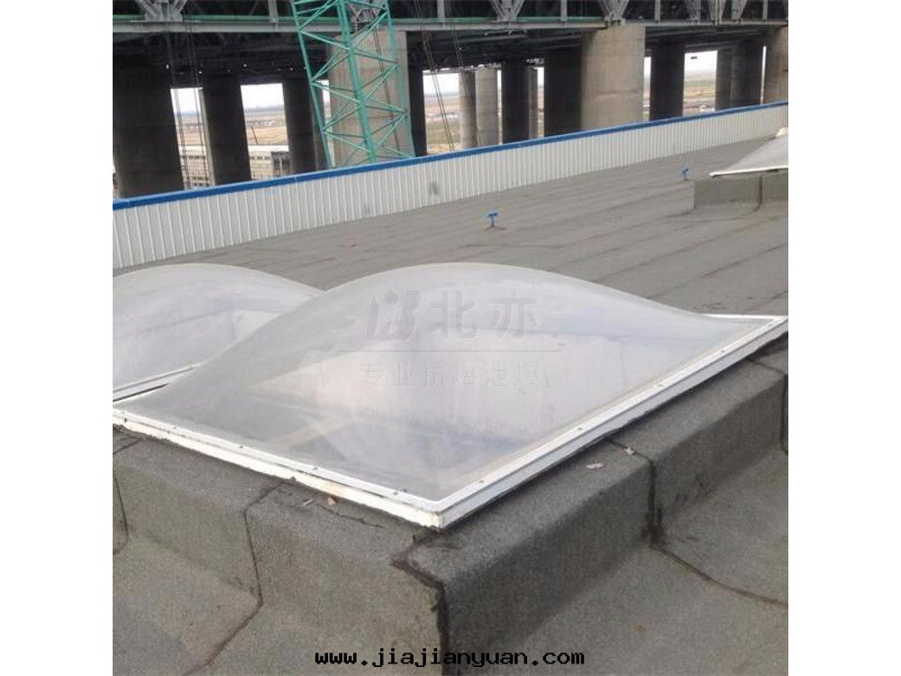 C型洩爆窗(chuāng)