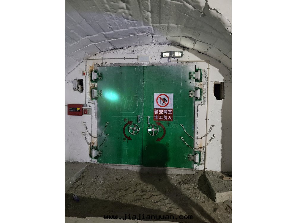 玻璃鋼(gāng)隧道(dào)防護門(mén)